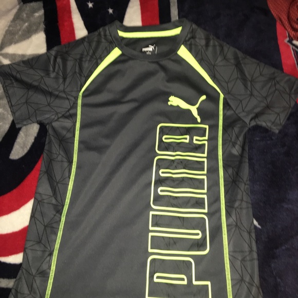 Two boys size 10 t-shirts Puma and champions lot - Picture 2 of 6